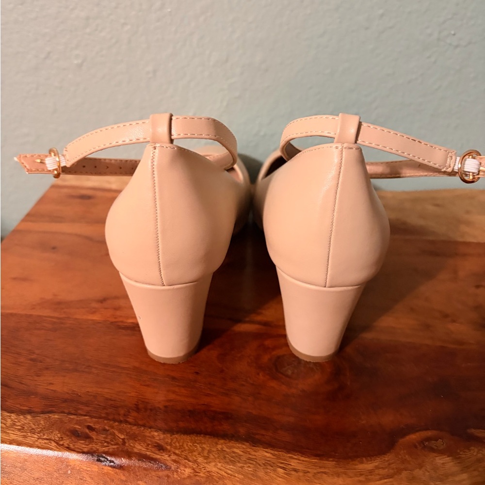 Cream Mary Jane Heels - Picture 7 of 13